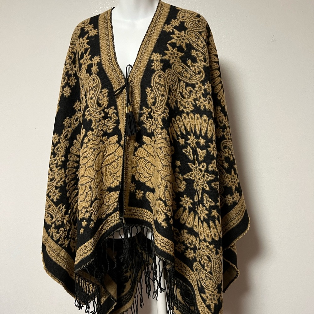 Marc New York Women’s Sweater Poncho Cape One Size Black Brown New